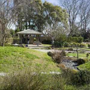 whakatane-gardens